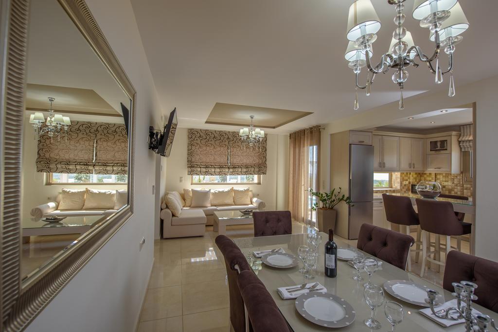 Golden Sky Villa Kamilari Exterior photo